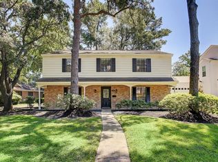 826 W Forest Dr, Houston, TX 77079