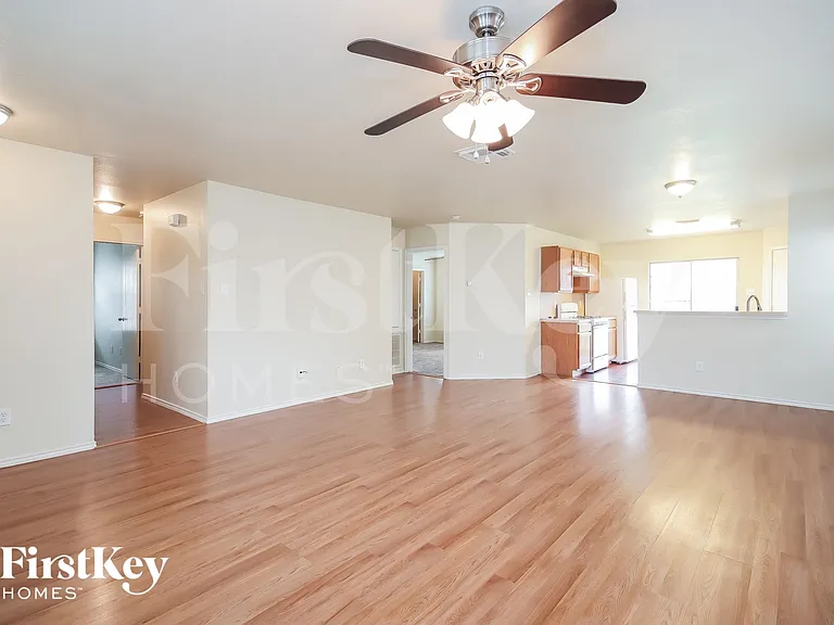 7919 Raven Creek Ln — Photo 2