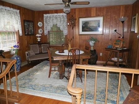 Formal Dining