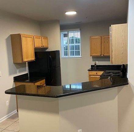 3rd image of 8451 Towne Center Cir N Building 7-94