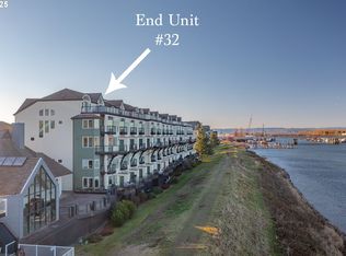 905 N Harbour Dr Unit 32, Portland, OR