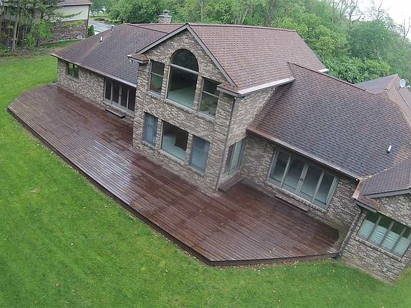 3rd image of 1830 Lochmoor Blvd