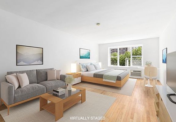 3rd image of 235 W 70th St APT 4H