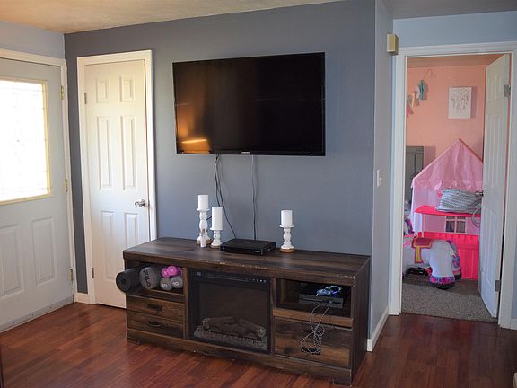 3rd image of 7765 Timber Hill Dr