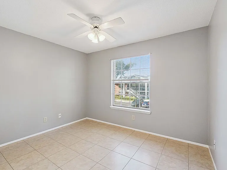 5461 Lake Margaret Dr #H-108 — Photo 16