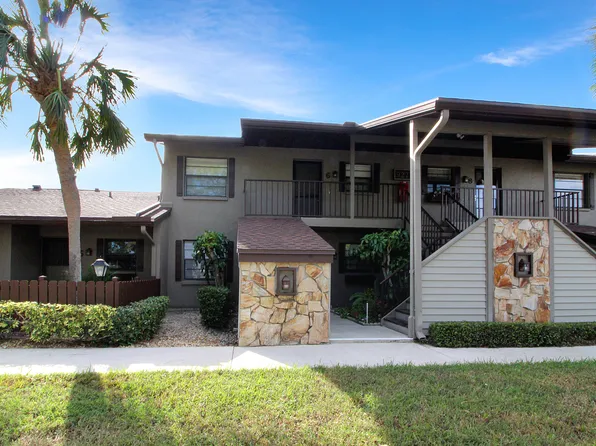 929 Capri Isles Blvd, Venice, FL