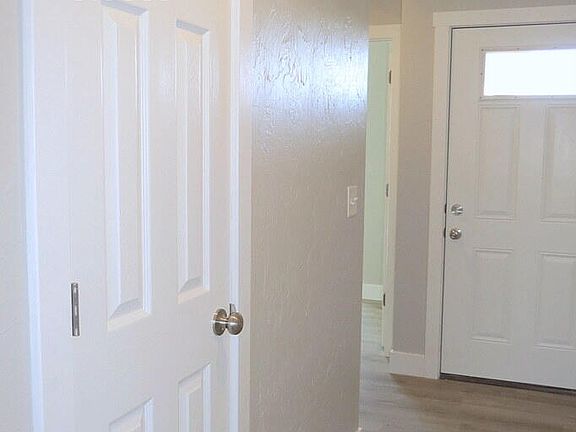 5th image of 3781 W Freeman Street