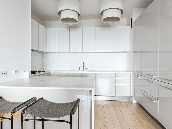 2nd image of 322 W 57th St APT 36F