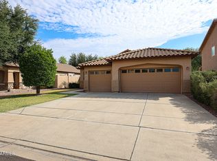 8442 W Mary Ann Dr, Peoria, AZ 85382