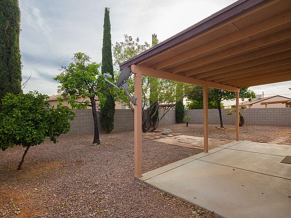 3rd image of 8746 E Eagle Creek Dr
