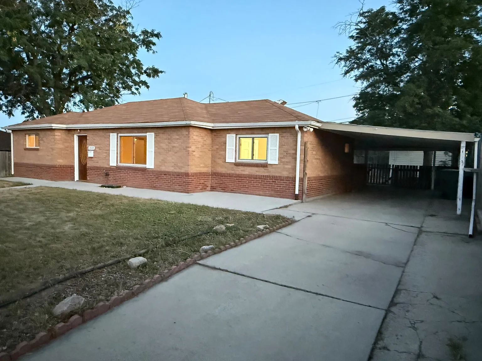 3 bed, 1130 sqft, $2,495 — Photo 2