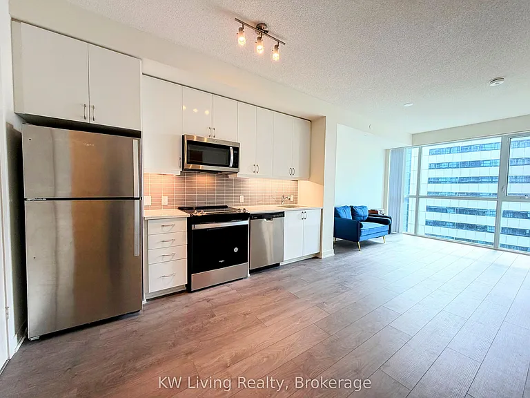 4955 Yonge St #2615 — Photo 11