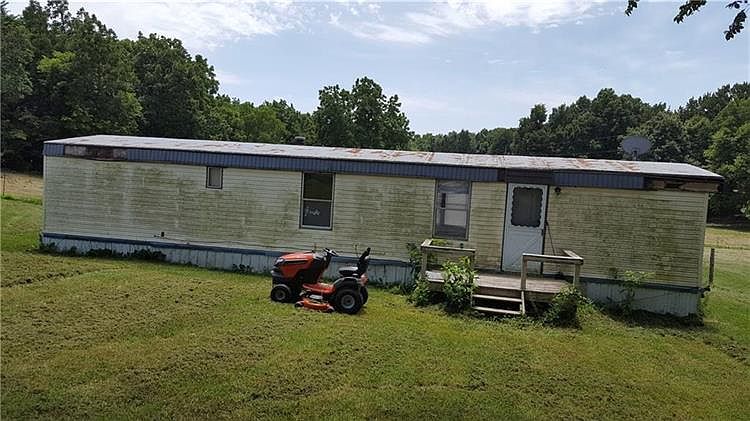 2nd image of 14241 Kelley Rd