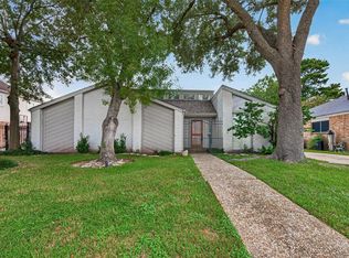 4711 Eagle Trail Dr, Houston, TX 77084