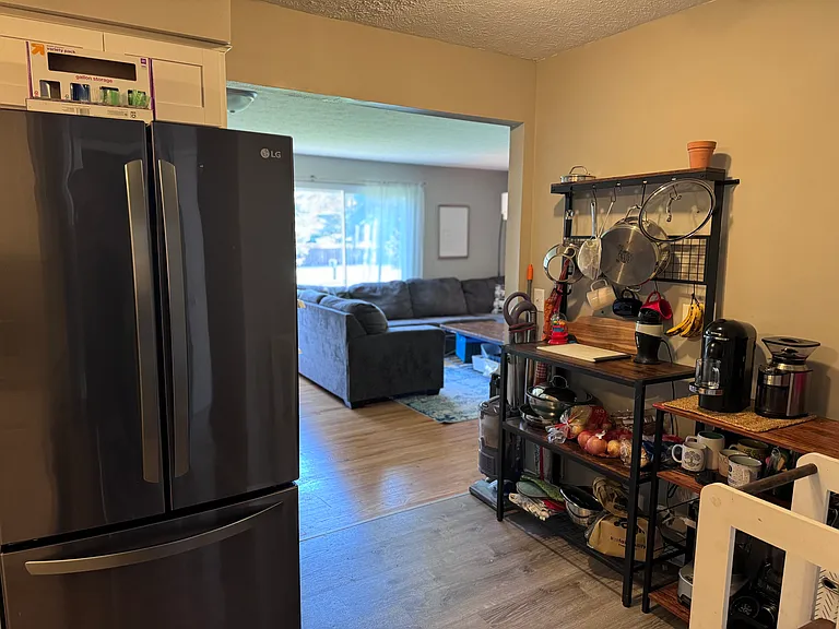 16936 Park Lane Dr — Photo 7
