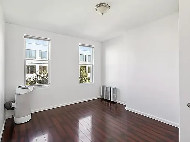 370 Knickerbocker Ave #2L — Photo 4