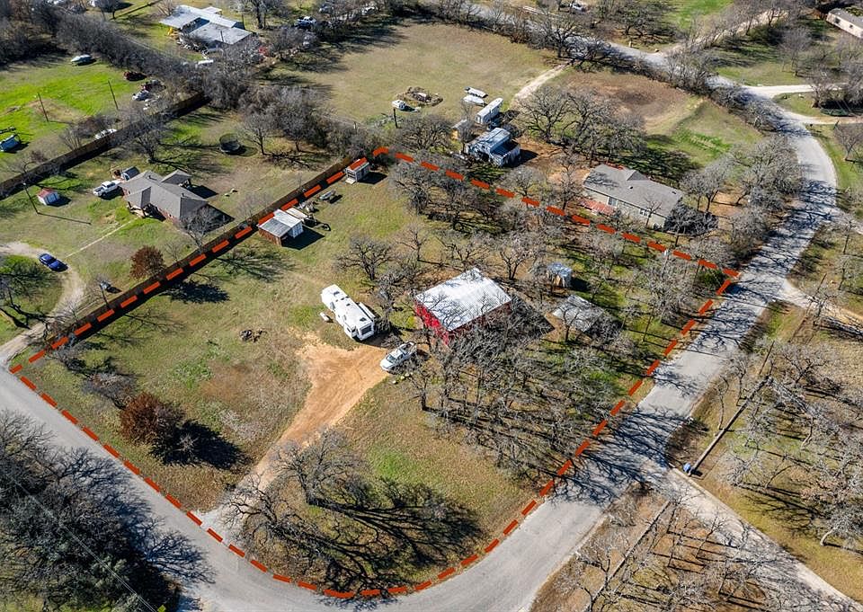 1st image of 837 Green Valley Cir E