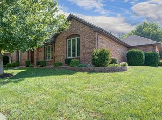 4748 S Stewart Ave, Springfield, MO 65804