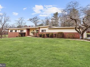 4 Sutherland Ct, Baltimore, MD 21208