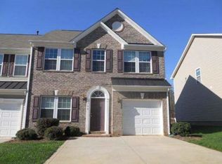 368 Battery Cir, Lake Wylie, SC 29710