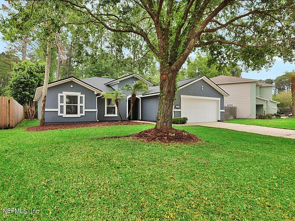 4th image of 865 COLLINSWOOD Drive W