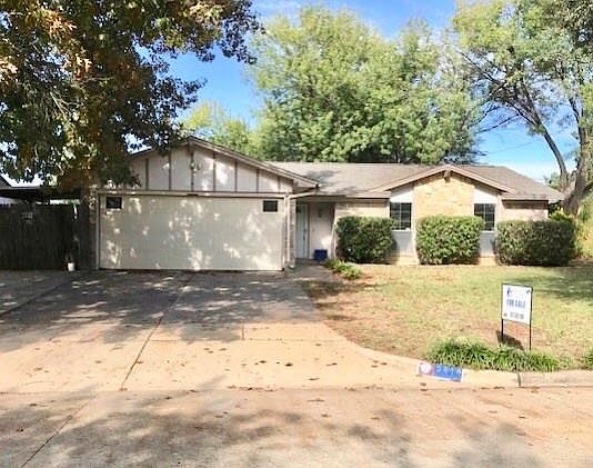 1st image of 2414 Wilmer Dr
