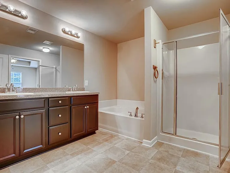 838 Whittington Pkwy SW — Photo 10