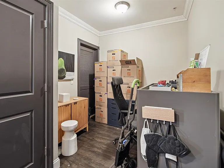 3611 Park Ave #302 — Photo 4