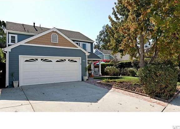3rd image of 9928 Lake Vista St