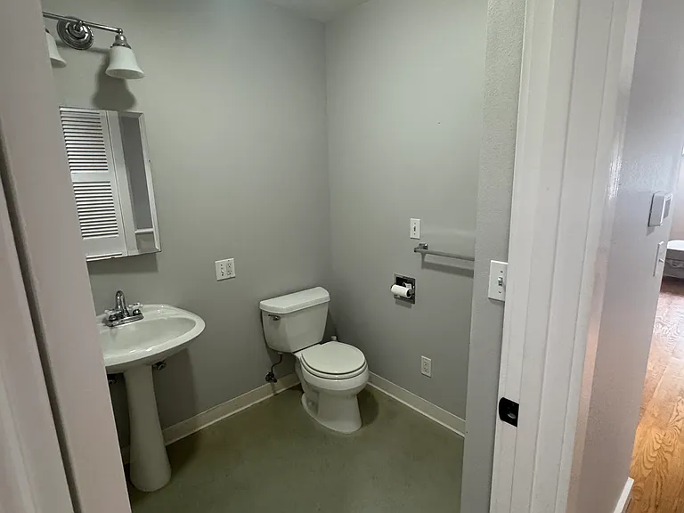 931A NE Cesar E Chavez Blvd #A — Photo 14
