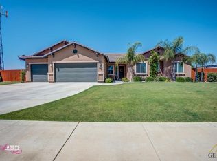 7511 Hockenheim Dr, Bakersfield, CA 93314