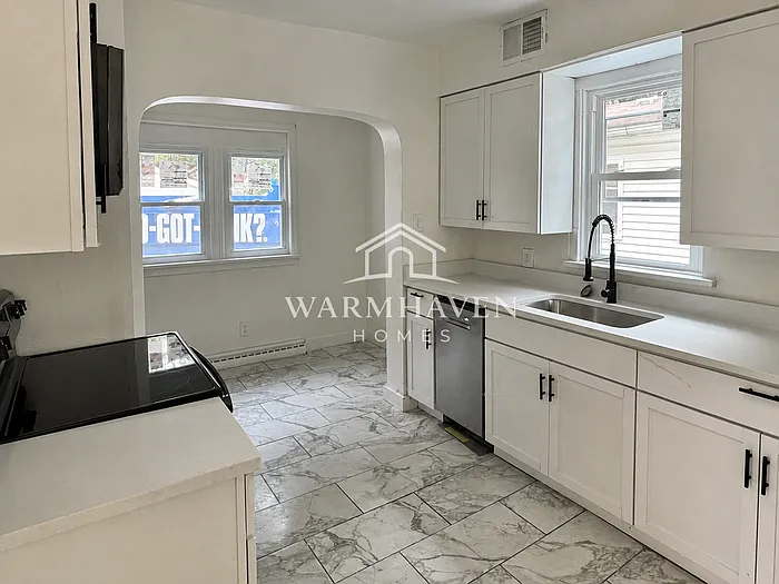 801 Storer Ave — Photo 5