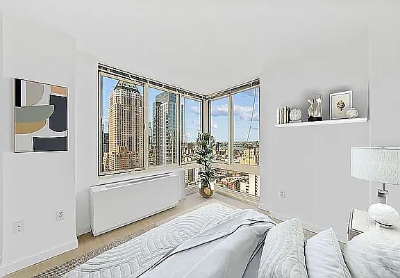 3rd image of 260 W 54th St APT 22I