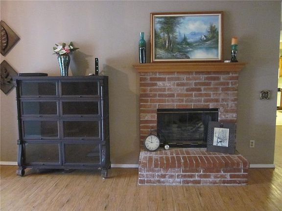 3rd image of 3504 E Mockingbird Ln