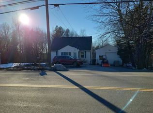 871 S Mammoth Rd, Manchester, NH 03109