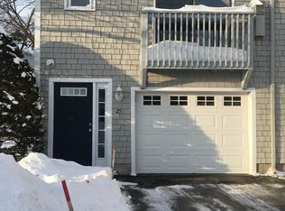 25 Profile Cir, Nashua, NH 03063