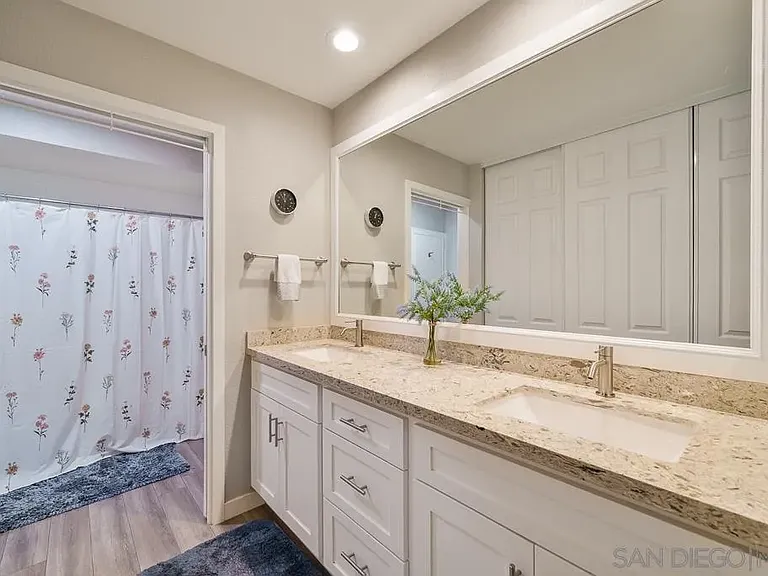 17637 Pomerado Rd #123 — Photo 23
