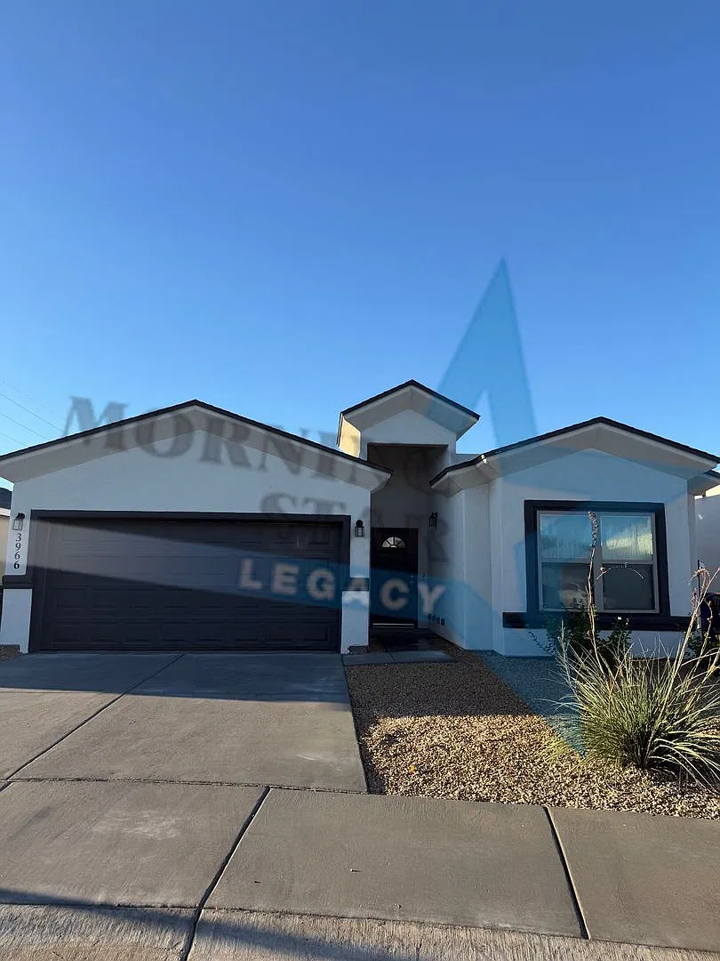 Beautiful 3 Bedroom, 3 Bathroom in Metro! — Photo 1