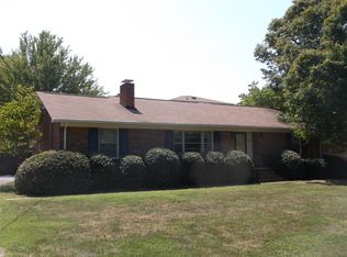 147 S Freemont St, Matthews, NC 28105