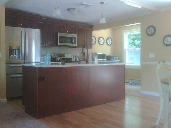 2nd image of 137 Birchwood Dr