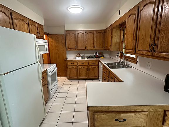 3rd image of 4456 Restmor St SW