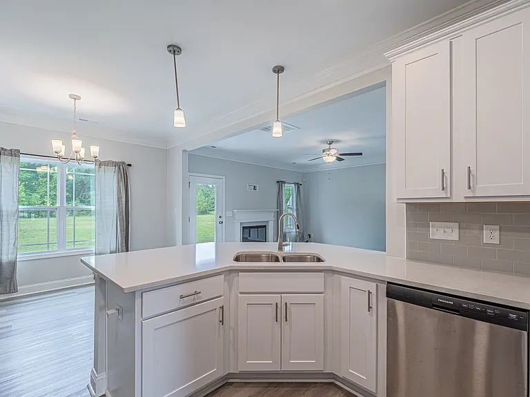 4652 Macedonia Church Rd — Photo 6