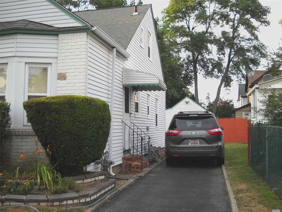 1st image of 145 Windsor Pkwy