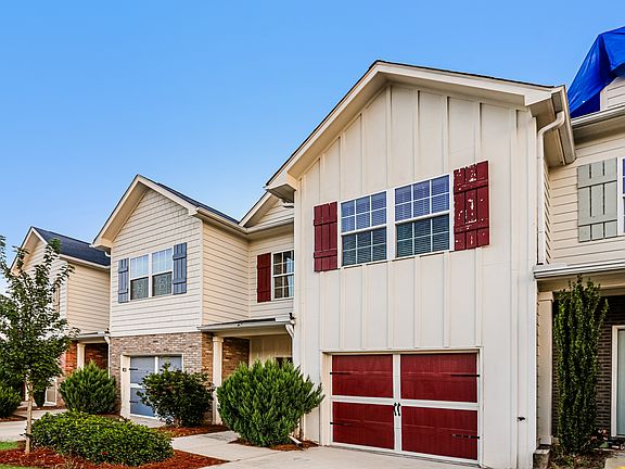 2nd image of 11 Madaline Ln