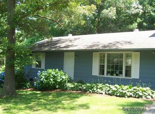 10 Greenbriar Ct, Asheville, NC 28805