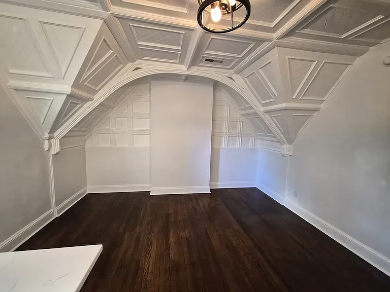 36 Bellevue Ave #2 — Photo 2