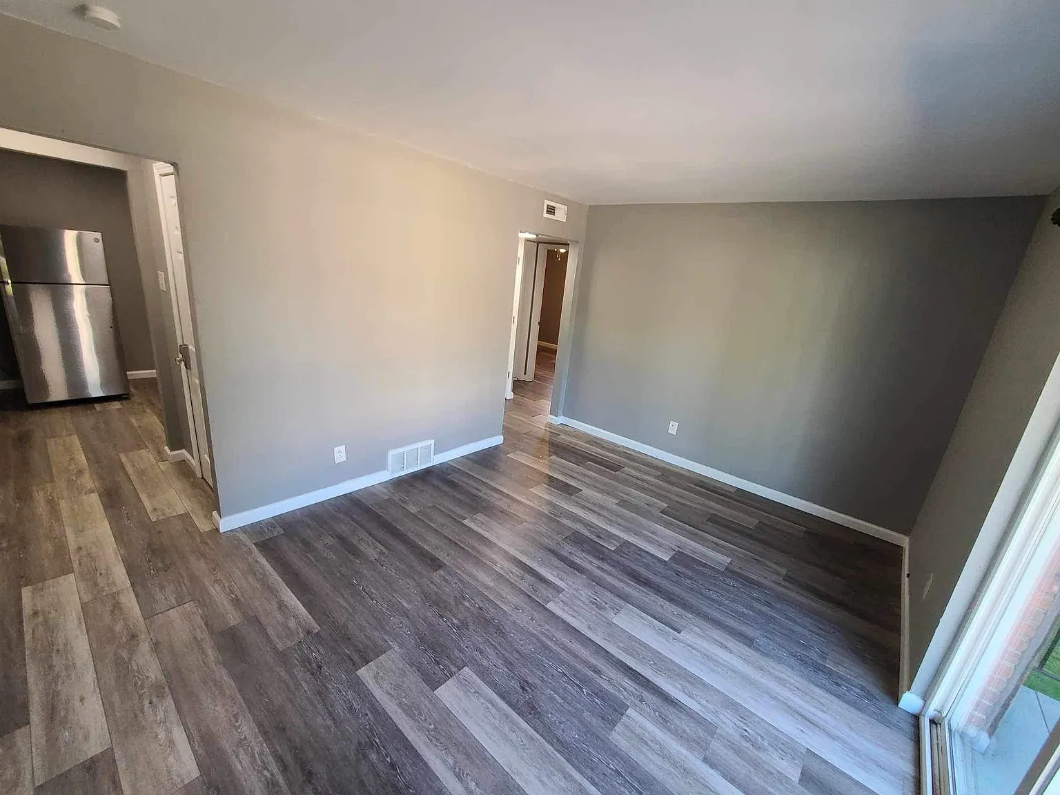 2 bed, 815 sqft, $1,375 — Photo 4