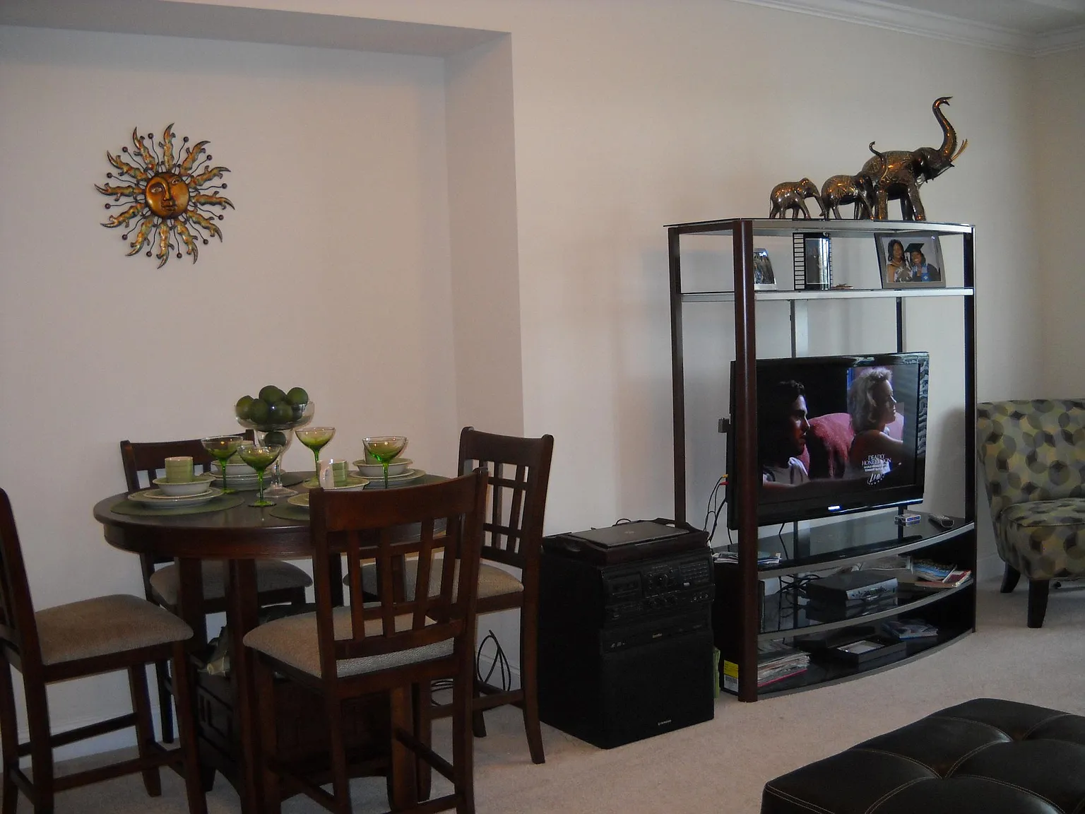 2 bed, 963 sqft, $1,550 — Photo 4