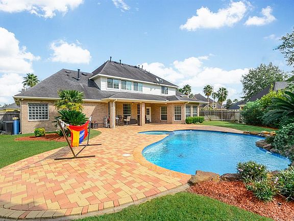 2nd image of 2202 Vinemead Ct
