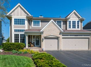 2865 Davenport Dr, West Chicago, IL